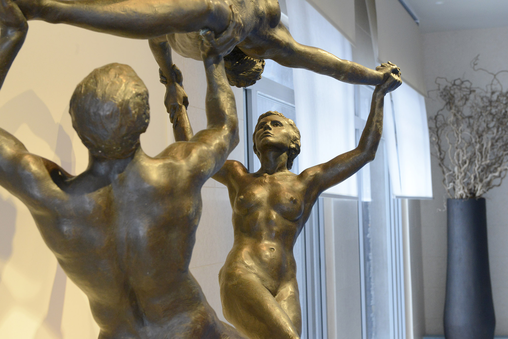 Kirsten Kokkin (født 1951) har kunstverk plassert over hele verden. Også på Vestlia Resort på Geilo.